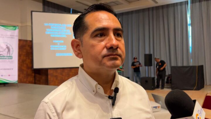 BRINDAN TALLER “LA DEFENSA DE LOS DERECHOS HUMANOS EN EL SERVICIO PÚBLICO MUNICIPAL”