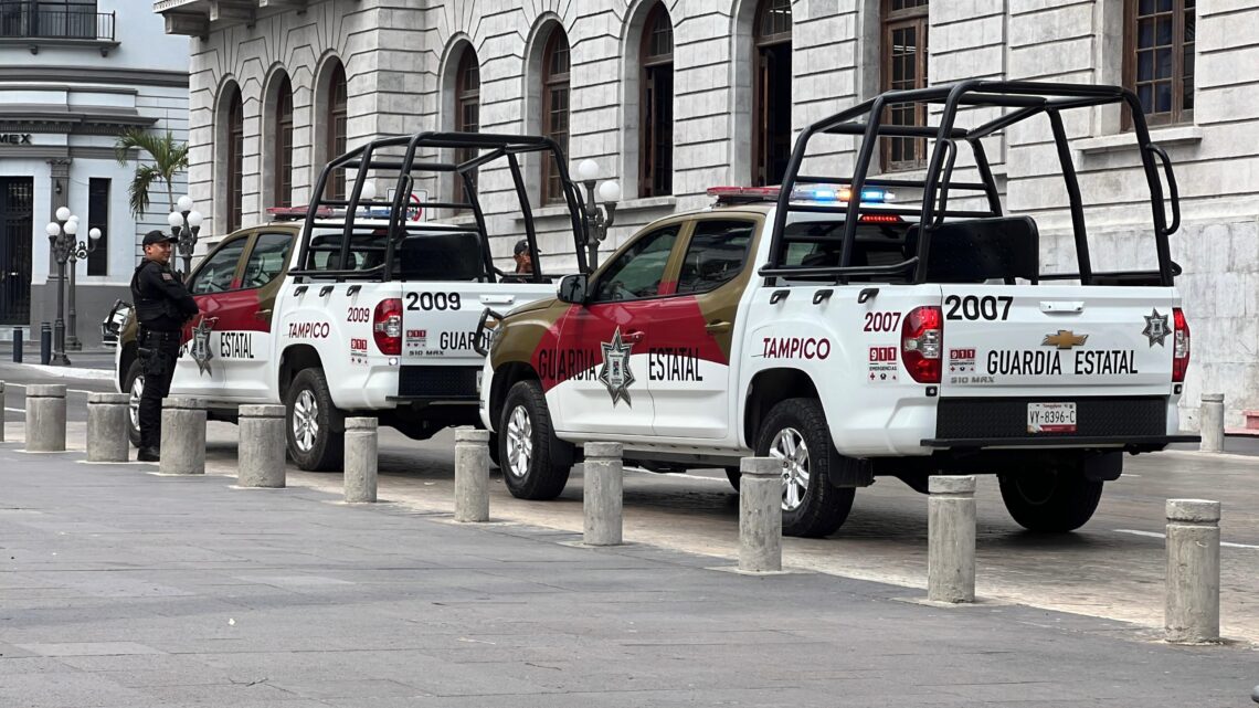 PIDEN A LOS ELEMENTOS DE LA GUARDIA ESTATAL CIUDAD DE LAS NUEVAS PATRULLAS PIDEN A LOS ELEMENTOS DE LA GUARDIA ESTATAL CIUDAD DE LAS NUEVAS PATRULLAS