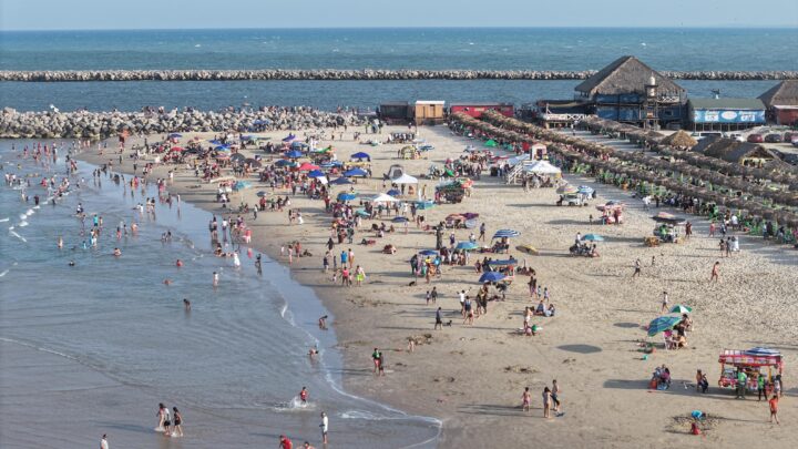 SIN RESTRICCIONES PARA INGRESO DE BOTELLAS DE VIDRIO A PLAYA MIRAMAR.