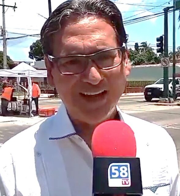 INICIA OBRA DE REPARACIÓN DE COLECTOR EN LA AVENIDA TAMAULIPAS; ALCALDE PIDE COMPRENSIÓN A LA CIUDADANÍA INICIA OBRA DE REPARACIÓN DE COLECTOR EN LA AVENIDA TAMAULIPAS; ALCALDE PIDE COMPRENSIÓN A LA CIUDADANÍA