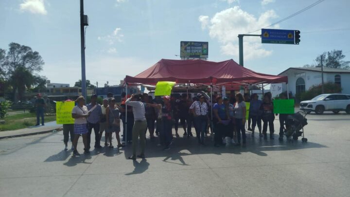 CONFLICTO ENTRE RODANTEROS Y AUTORIDADES GENERA DETENCIONES, GOLPES Y BLOQUEOS.