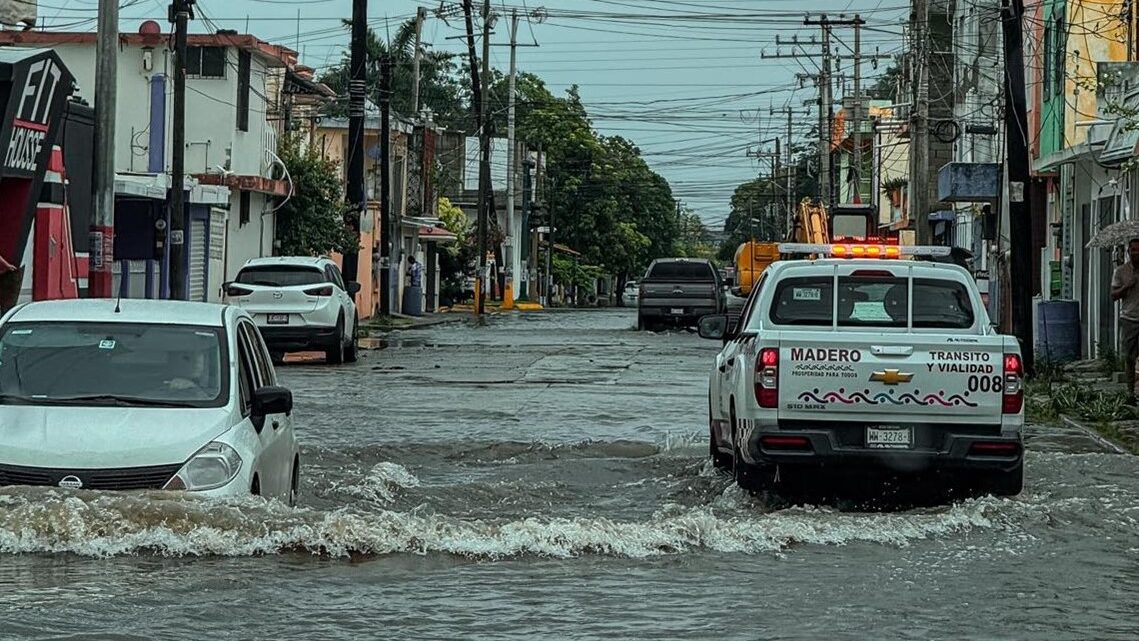 Continúan Las Afectaciones Por Inundación En Varias Colonias De Ciudad Madero. Continúan Las Afectaciones Por Inundación En Varias Colonias De Ciudad Madero.