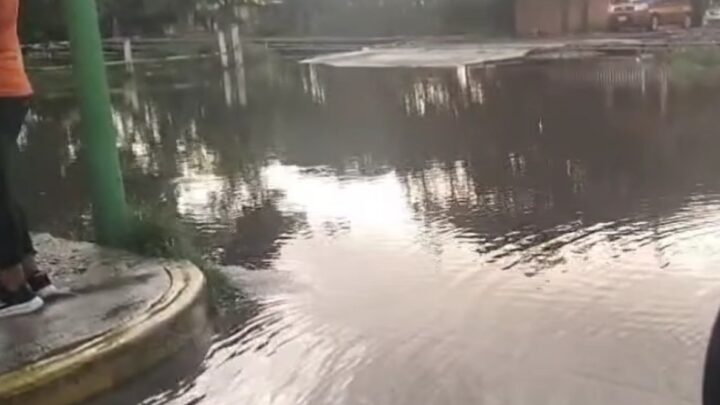 IMPOSIBLE PASAR HACIA EL PASO DE LAS LANCHAS “EL ZACATE”