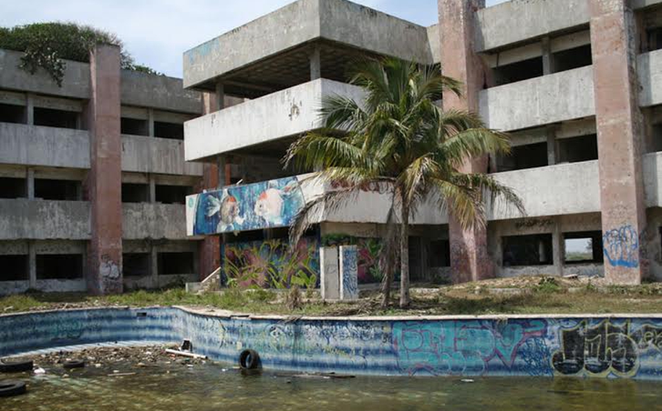Propiedad Del Ex Hospital Naturista En Análisis: Ayuntamiento De Ciudad Madero Se Mantiene Al Margen.