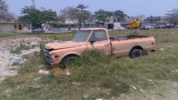 Aumentan Solicitudes Para Retirar Vehículos Abandonados En La Vía Pública En Madero.