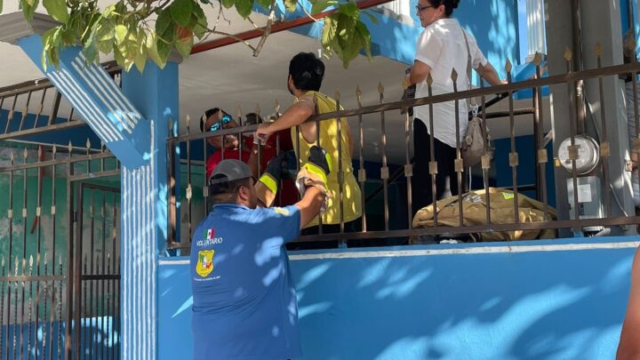 Joven Resbala y Se Incrusta Reja en su Brazo