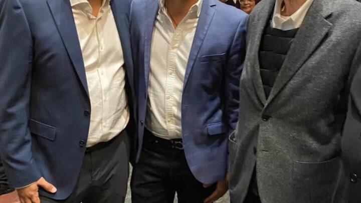 Regidor “Fifí” Presume Su Asistencia Al Informe Del Gobernador De Nuevo León.