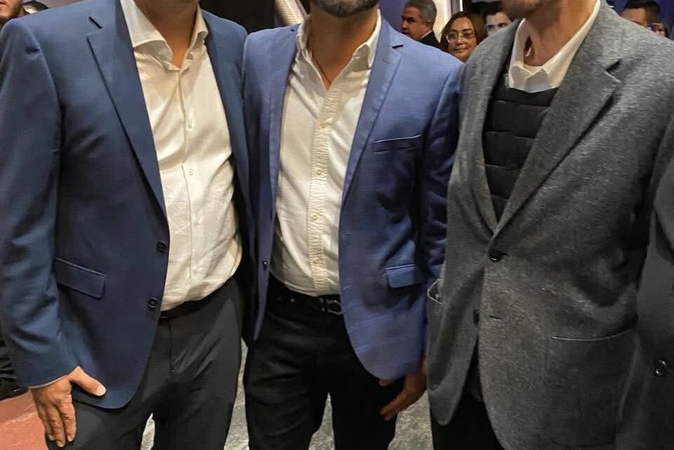 Regidor “Fifí” Presume Su Asistencia Al Informe Del Gobernador De Nuevo León.