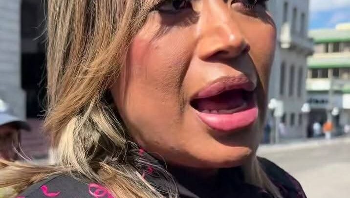 Edil Trans, Se Ofende Con Homologa Por Referirse A Ella Como “Regidor”