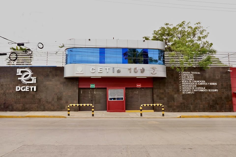 Sin Versión Oficial Por Parte De Las Autoridades Del Cetis 109.