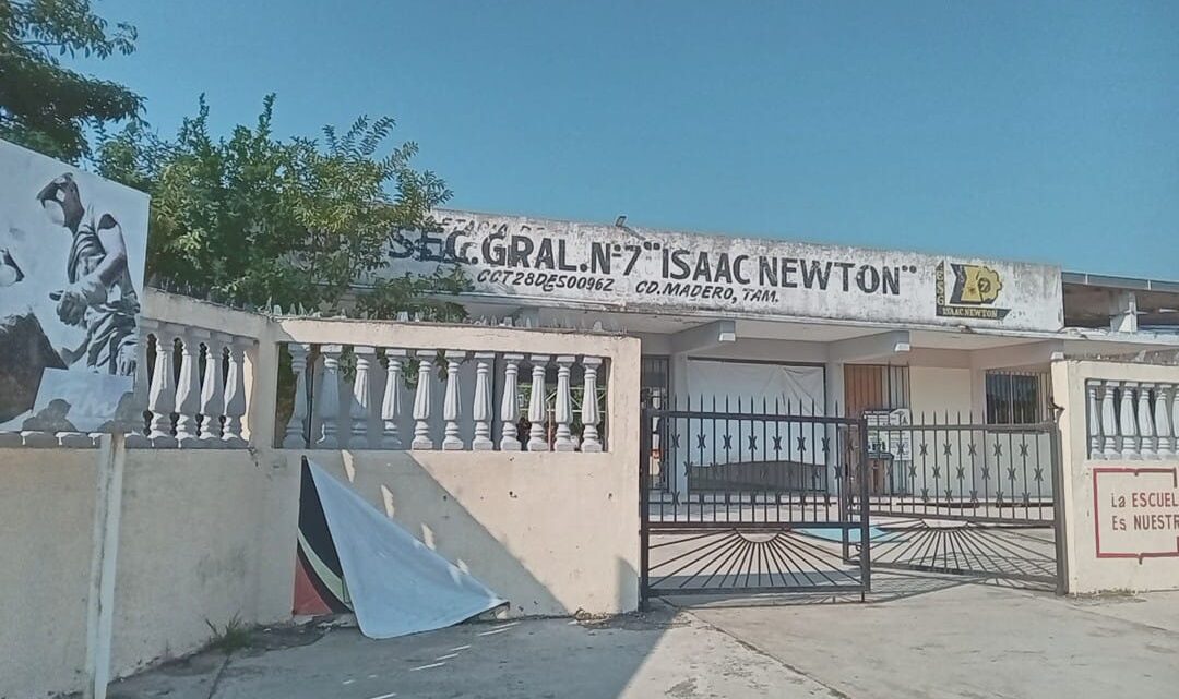 Inician Obras De Rehabilitación Eléctrica En La Secundaria No. 7 “Isaac Newton”.