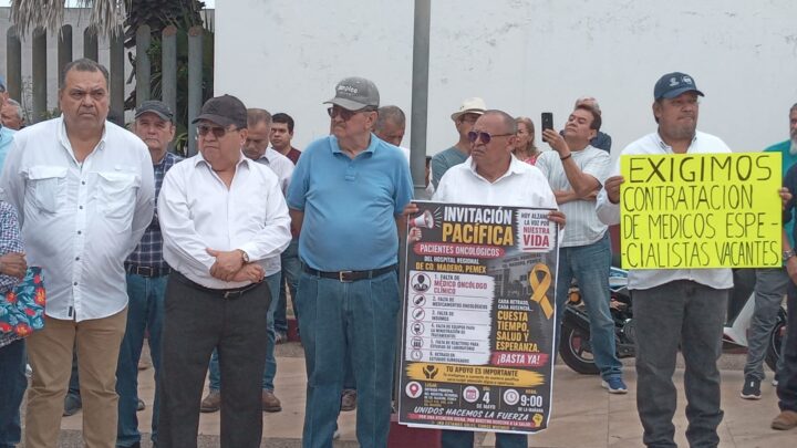 Activos y Jubilados denuncian carencias en Hospital Regional de Pemex en Ciudad Madero.