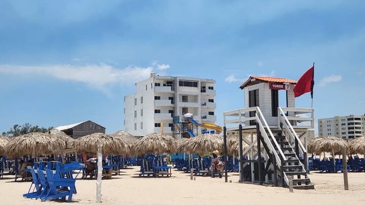 ¡Respuesta inmediata! Localizan y reúnen con sus familias a seis menores extraviados en Playa Miramar.