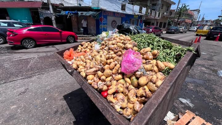Calor Extremo Provoca Pérdidas A Comerciantes De Verduras En Ciudad Madero.