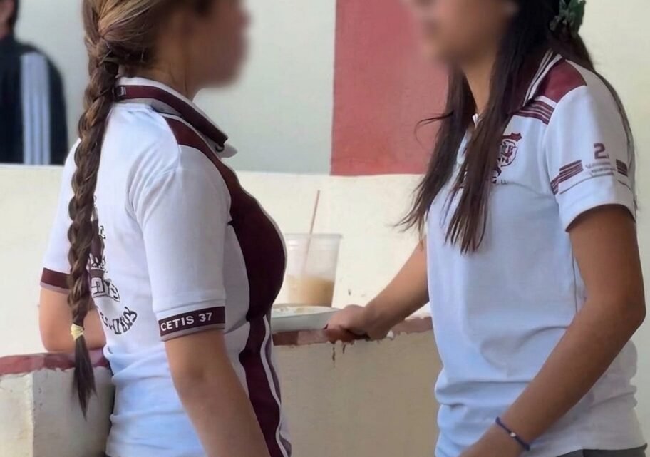 Video Exhibe Altercado Entre Dos Estudiantes En El Cetis 22 De Tampico.